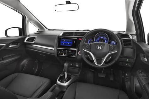 2015-Honda-Jazz-interior - ForceGT.com