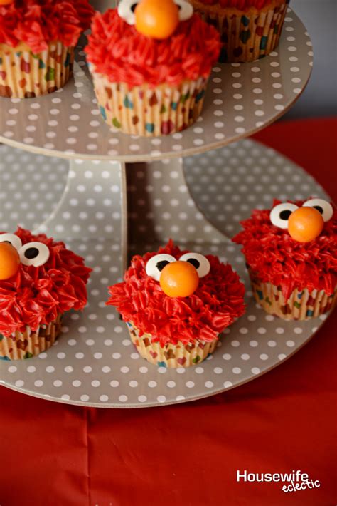 Homemade Elmo Cakes