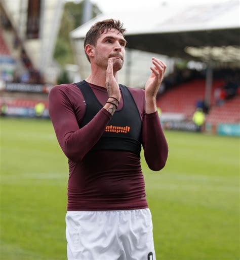 Kyle Lafferty joins Rangers as Hearts forward returns to Ibrox after ...