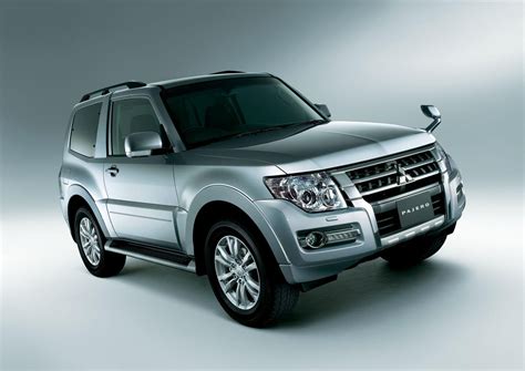 Mitsubishi Pajero IV Restyling 2 2014 - now SUV 3 door :: OUTSTANDING CARS