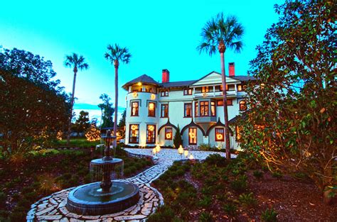 Christmas Tours — The Stetson Mansion