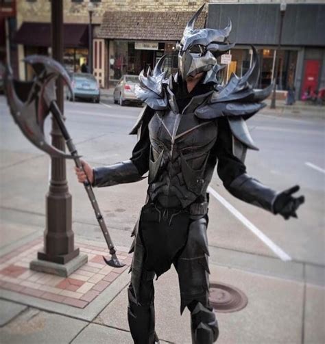 Skyrim Dragon Armor Cosplay