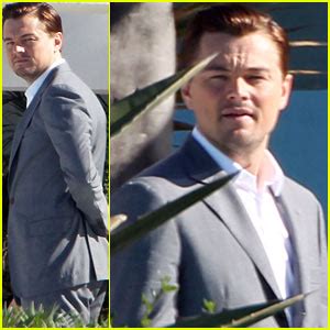 Daniel Day-Lewis Credits Leonardo DiCaprio in SAG Awards Acceptance ...