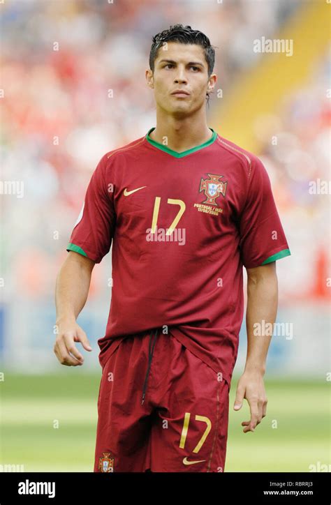 Cristiano ronaldo portugal 2006 hi-res stock photography and images - Alamy