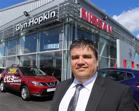 Nissan dealer group invests £1million in showroom – Nissan Insider