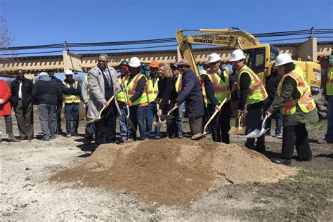 Chicago breaks ground on $60 million Green Line station - Curbed Chicago