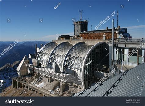 Weather Station Mountain Zugspitze Germany Stock Photo 32081086 ...