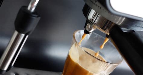 How To Use An Espresso Machine | Complete Coffee