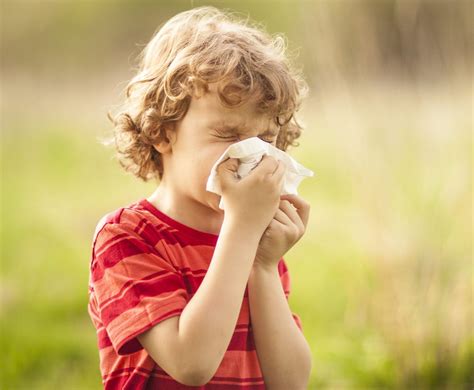 Sneezing Can Spread the Flu From 6 to 8 Feet Away | PEOPLE.com