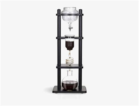 10 Best Cold Brew Coffee Makers of 2021: Oxo, Hario, Takeya & More