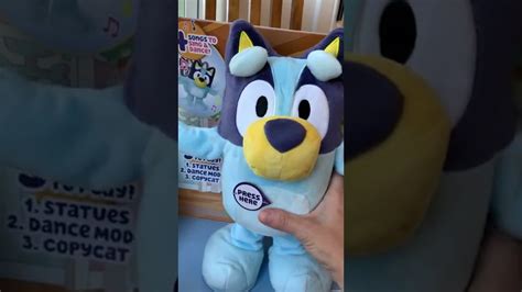 Bluey Plush: Dance and Play Bluey - seensociety.com