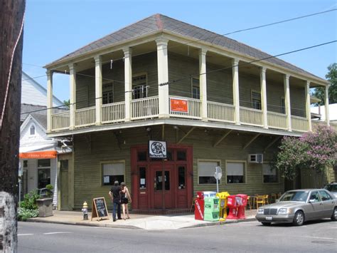 Restaurants on Magazine Street in New Orleans