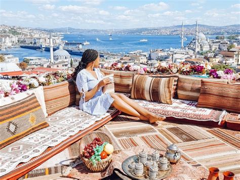 10 Beautiful Rooftops in Istanbul | Travel with a Pen