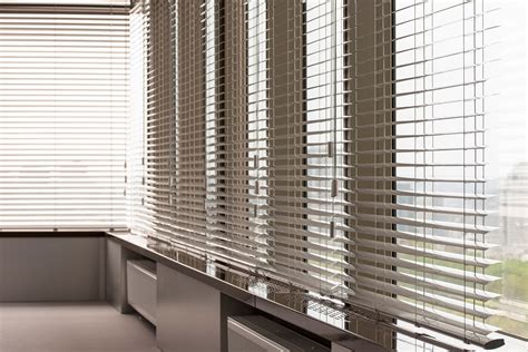 Aluminium Venetian Window Blinds with ULTRA one-touch control - Appeal ...