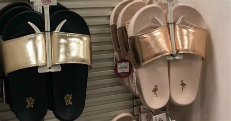 Kohl's: Women's Sandals as Low as $5.66 Each