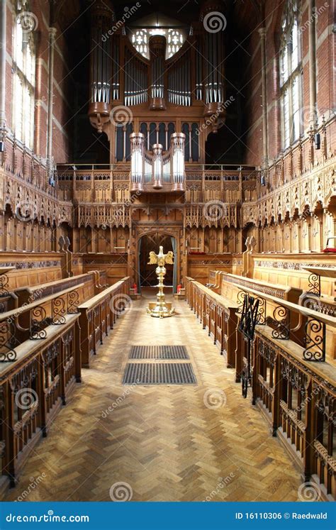 Chapel in Cambridge University Stock Photo - Image of glass, cambridge ...