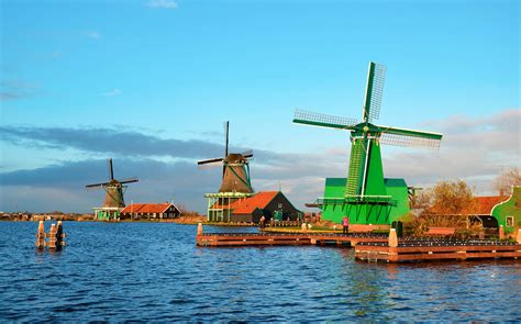 Zaanse Schans Windmills | Best Zaanse Schans Tours From Amsterdam