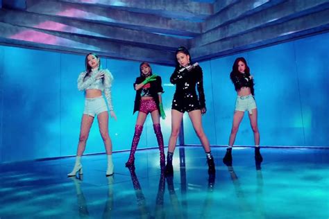 BLACKPINK’s “DDU-DU DDU-DU” Breaks K-Pop Girl Group Record For Most MV ...