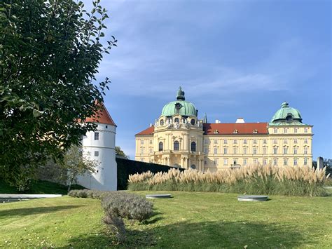 Klosterneuburg Monastery › By bike