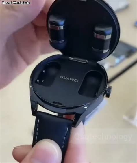 Huawei's Upcoming Smartwatch Comes With Integrated Earbuds - Lowyat.NET