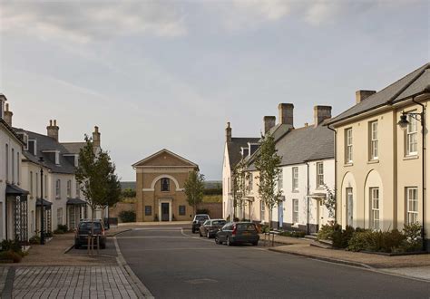 Poundbury, Prince Charles's Planned Town : r/redscarepod