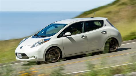 This Nissan Leaf Hides a 13,000-RPM Superbike Engine. Meet the Man Who ...