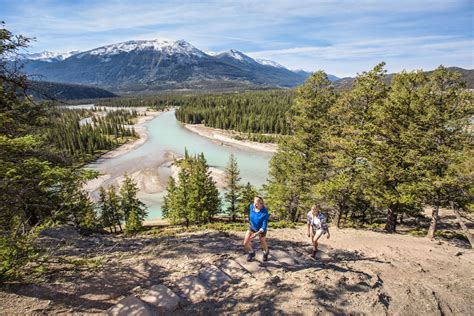 The best hiking guides in Jasper National Park | Tourism Jasper