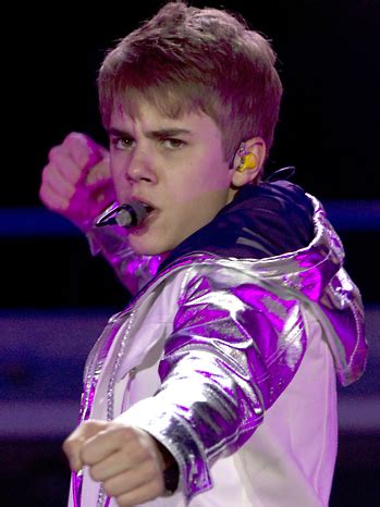 justin bieber 2011 tour dates canada