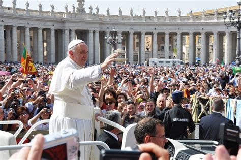 Papal Audience Tickets and Presentation with Guide - Colosseum Rome Tickets