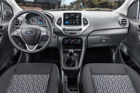 Ford Ka Sedan 2018: novo motor e câmbio automático