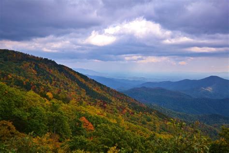 Best Locations for Fall Foliage Near Asheville, NC – The NC Highland ...