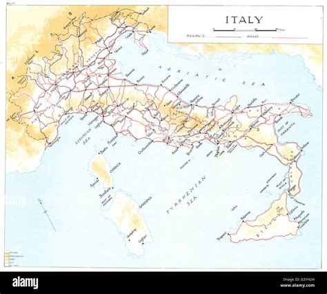 ITALY: The Breaking of the Rome-Berlin Axis: Italy, 1973 vintage map Stock Photo - Alamy