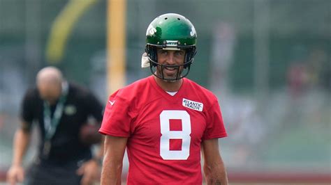 Aaron Rodgers taking more patient approach as he begins first training camp with Jets - New York ...