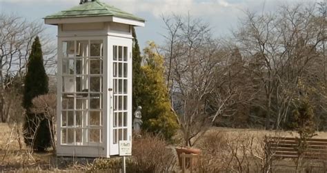 This Japanese Phone Booth Connects The Living And The Dead