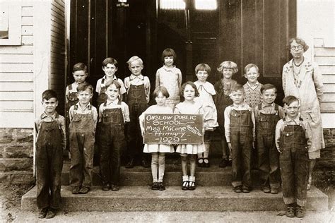 This Is What School Was Like 100 Years Ago | Reader's Digest