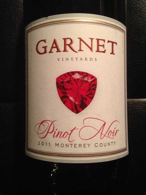 2011 Garnet Pinot Noir - Very nice find at PF Changs | Pinot, Wines ...