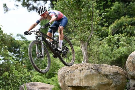 Tom Pidcock wins Gold at the Tokyo Olympics | MTB-MAG.COM