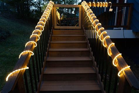 How To Put Christmas Lights On A Deck Railing | Homeminimalisite.com