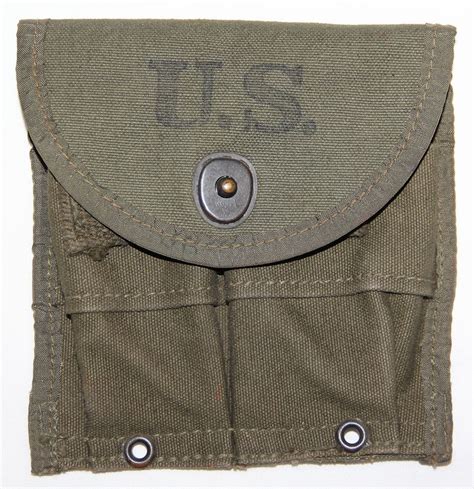 E210. WWII 1945 DATED M1 CARBINE AMMO CLIP POUCH WITH NYLON TRIM - B ...