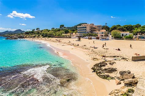 Cala Ratjada auf Mallorca: Strände & Sehenswürdigkeiten