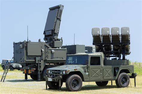 Japanese Type 11 surface-to-air missile system [5568 x 3712] Military Weapons, Military Art ...