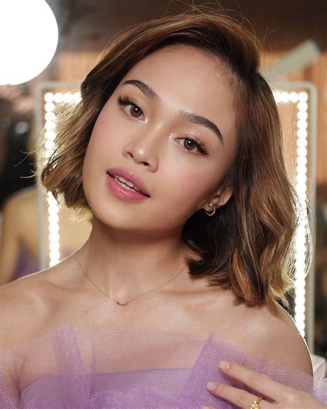 PHOTOS: Filipino Celebrities' Fresh Debut Makeup Looks