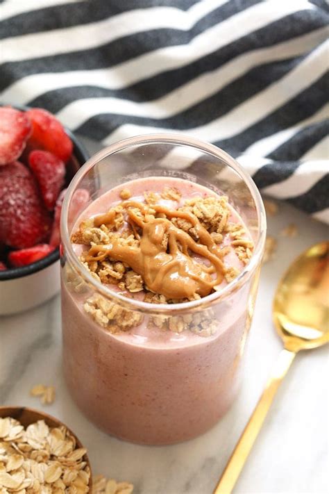 Breakfast Smoothie (strawberry + pb + protein) - Fit Foodie Finds