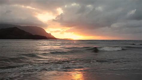 The Ultimate Guide to Kauai Sunsets | Oceanfront Realty International, Inc.