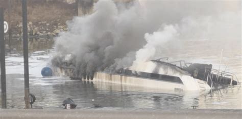 SuperyachtNews.com - Fleet - Fire destroys 25m yacht in Hungary