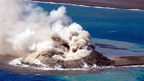 Kids news: New island formed near Japan during undersea volcanic ...