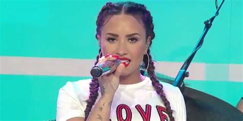 Demi Lovato Performs ‘Tell Me You Love Me’ & ‘Sorry Not Sorry’ on ...