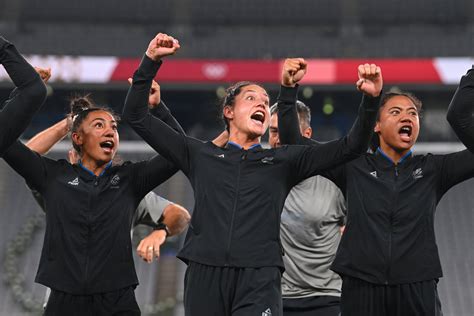 Watch the New Zealand Women's Rugby Team's Olympic Haka | PS Fitness