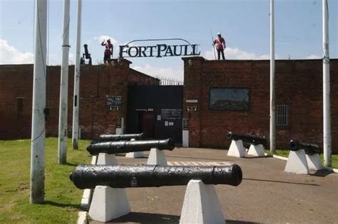 Fort Paull has suddenly shut with no plans to reopen after 20 years celebrating area's history ...