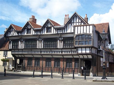 Tudor house in Southampton, England | Medieval houses, Places in ...